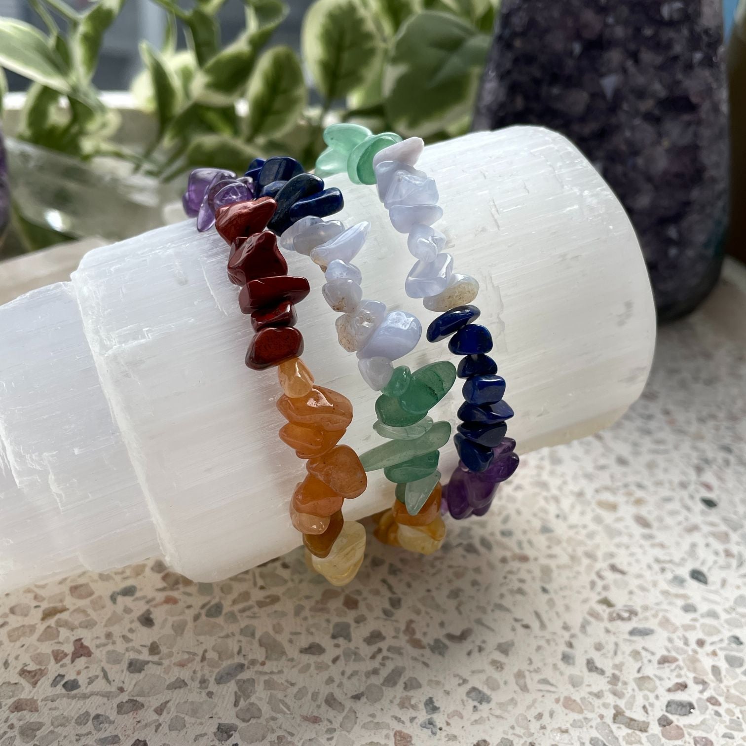Seven Chakra Chip Bracelet Q1/A Seven Chakra Chip Bracelet Q1/A